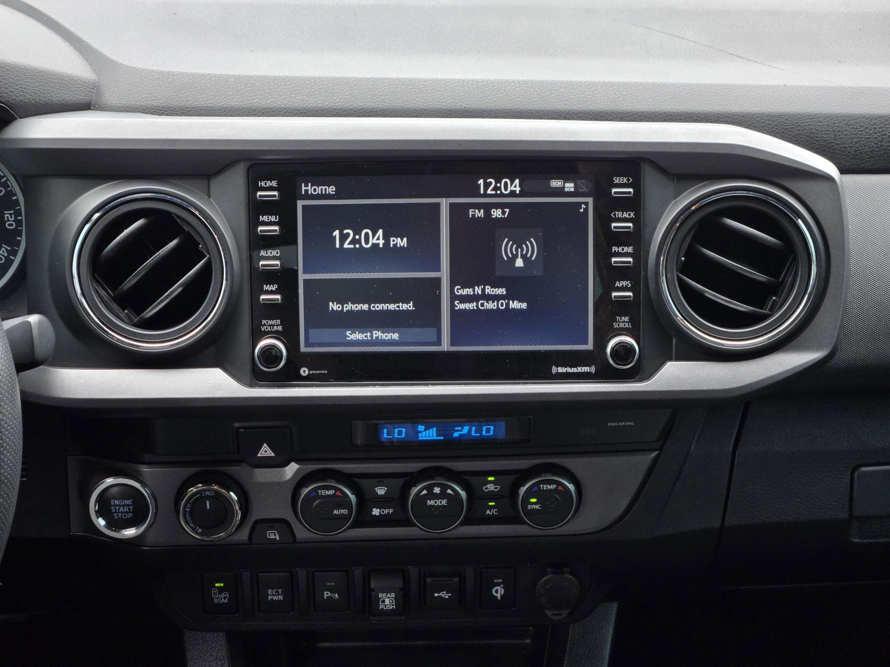 Used 2021 Toyota Tacoma TRD Sport w/ Technology Package AWD/4WD image 13