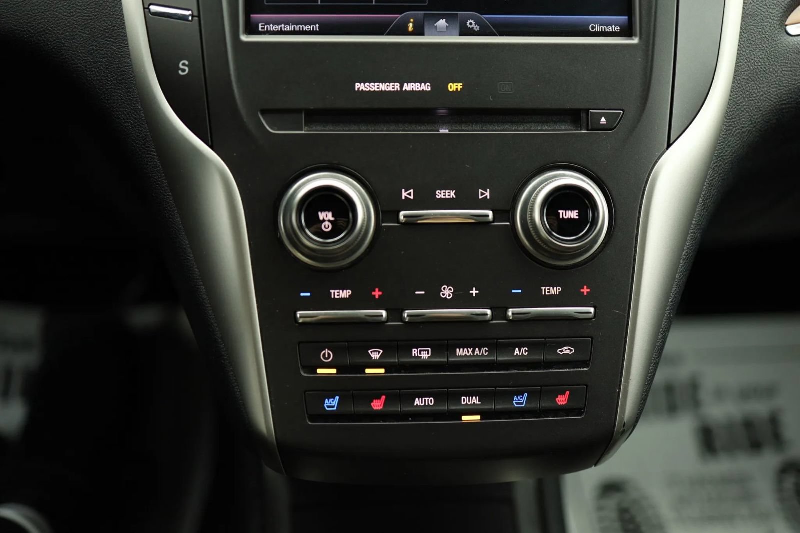 Used 2015 Lincoln MKC AWD w/ Equipment Group 102A Reserve image 25