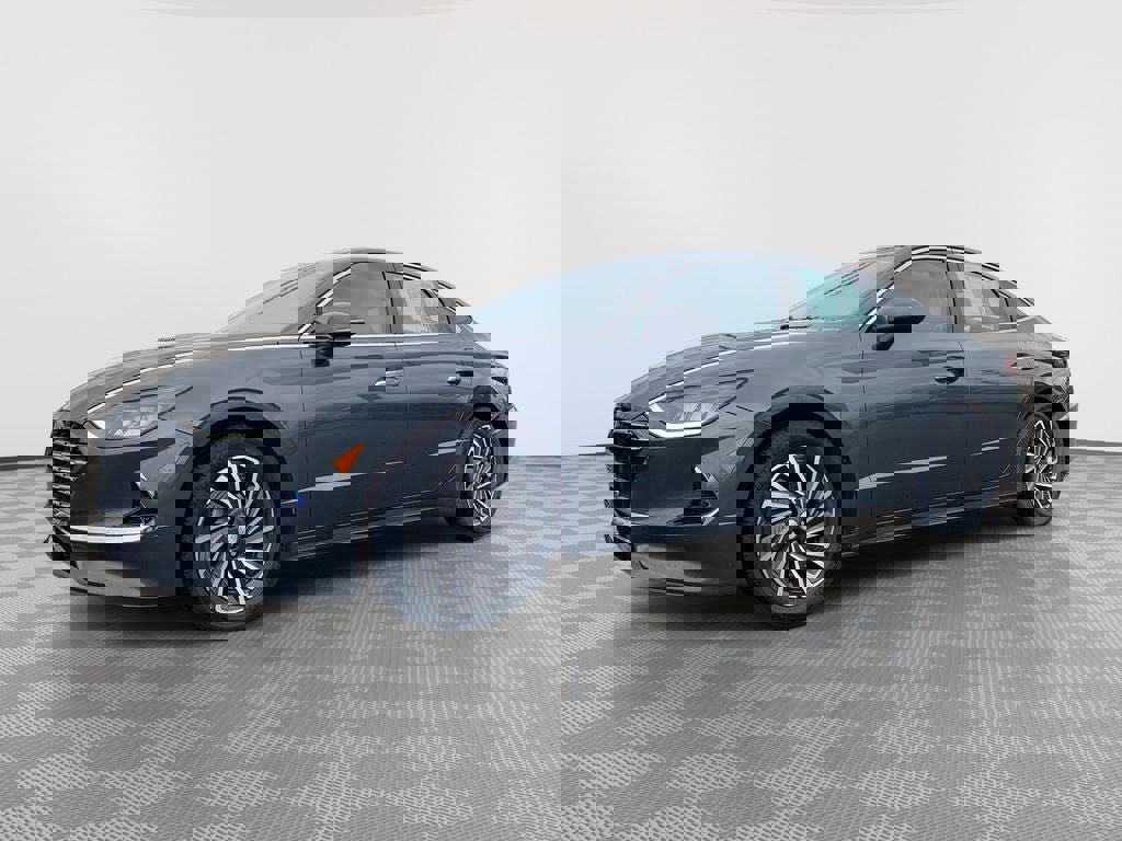 Used 2023 Hyundai Sonata SEL image 1