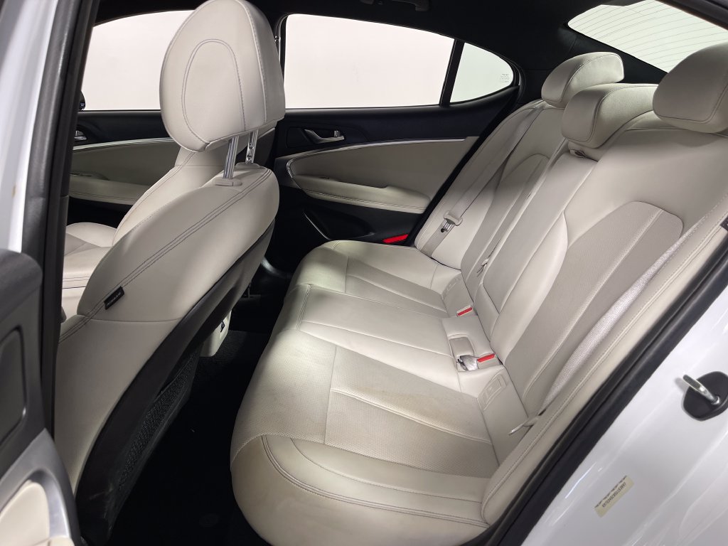 Used 2025 Genesis G70 2.5T AWD/4WD image 13