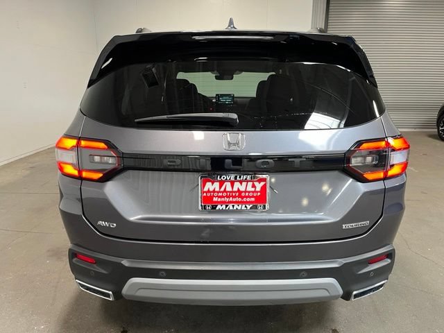 Used 2024 Honda Pilot Touring image 4