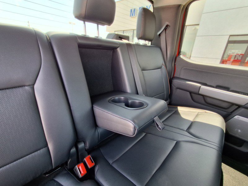 New 2025 Ford F250 Lariat w/ Chrome Package image 23