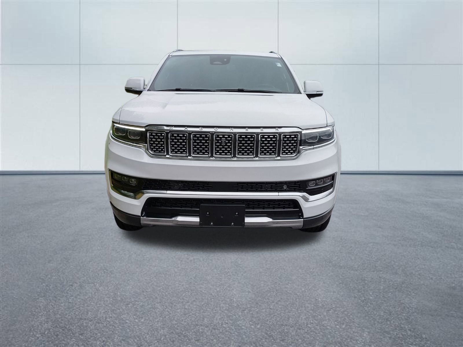 Used 2022 Jeep Grand Wagoneer Series II w/ Convenience Group III image 5