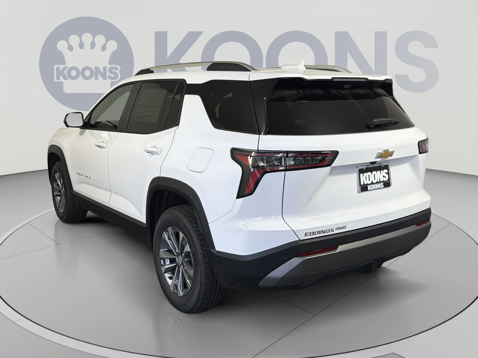 New 2027 Chevrolet Equinox LT w/ Safety and Technology Package AWD/4WD image 4