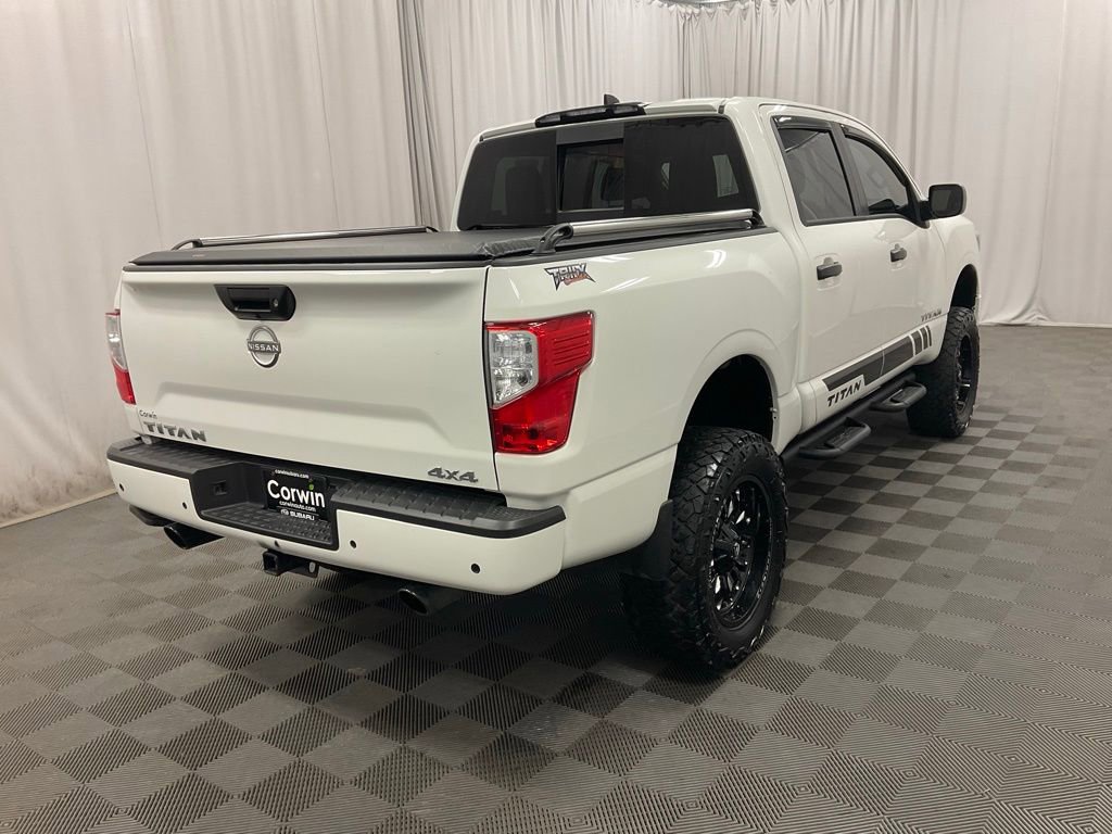 Used 2023 Nissan Titan SV w/ Accessory Utility Package image 2