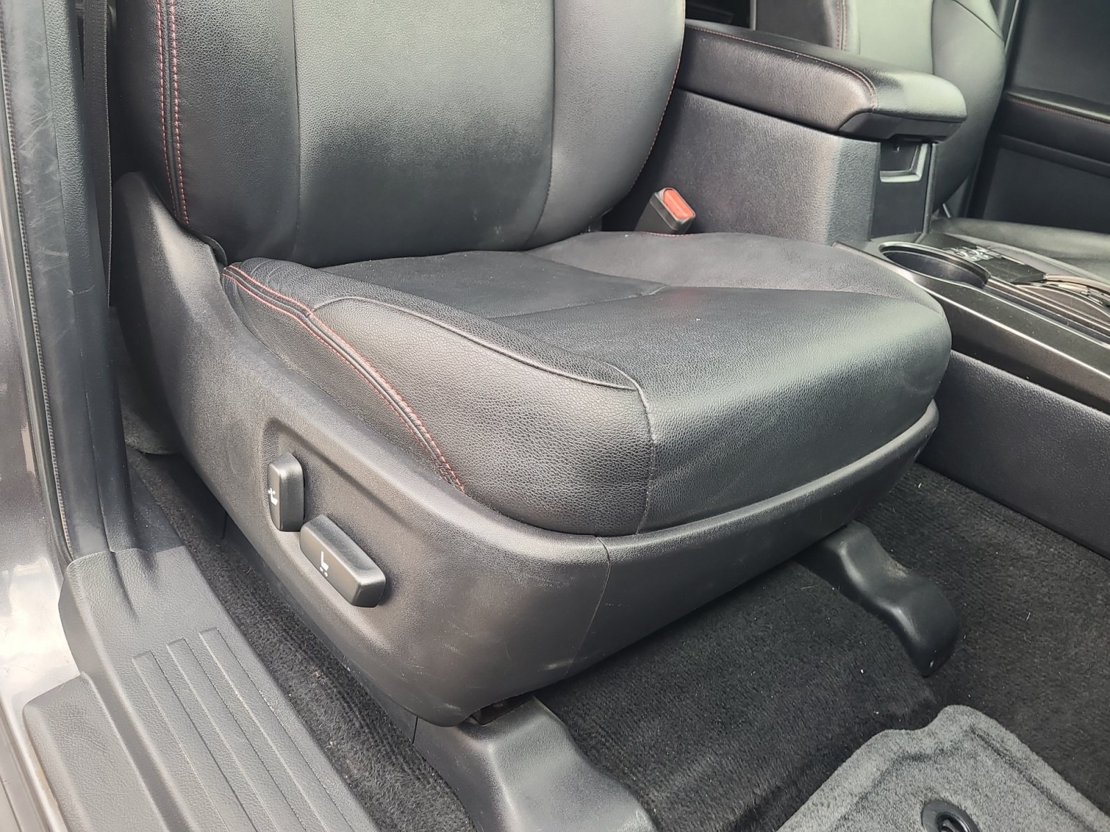 Used 2016 Toyota 4Runner TRD Pro AWD/4WD image 30