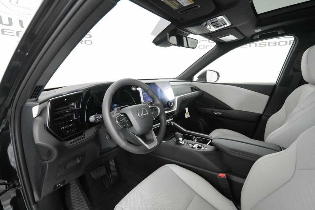New 2026 Lexus TX 350 AWD image 9