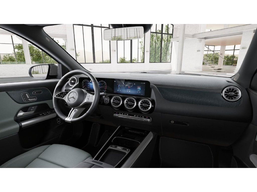 New 2026 Mercedes-Benz GLA 250 4MATIC image 6