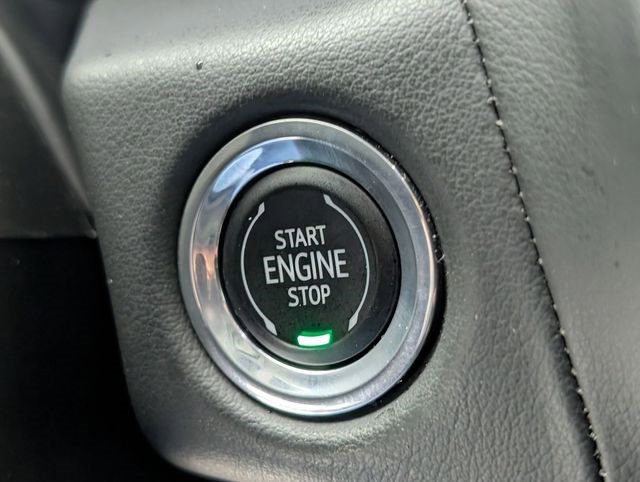 Certified 2023 Chevrolet Suburban Premier image 24