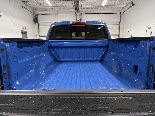 New 2026 GMC Canyon Elevation w/ Convenience Package image 15