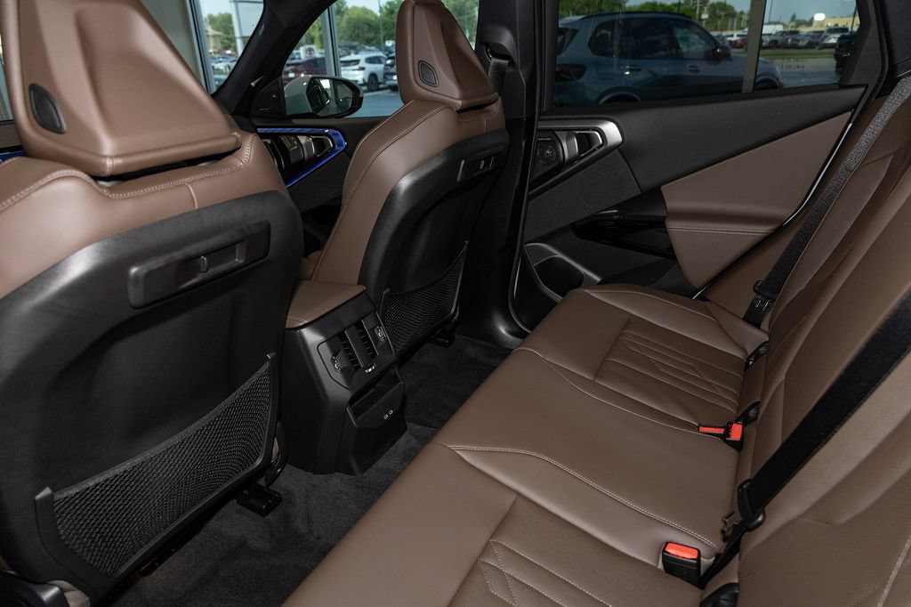 New 2026 BMW X3 xDrive30i w/ Premium Package AWD/4WD image 9