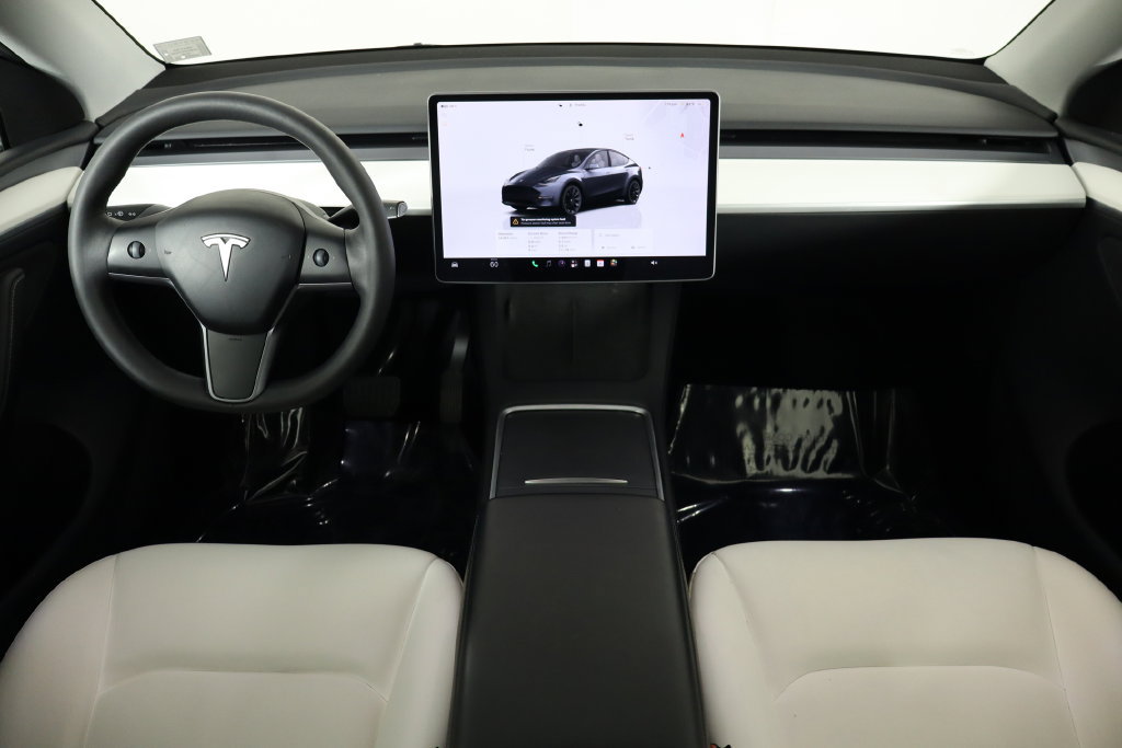Used 2023 Tesla Model Y Long Range AWD/4WD image 11