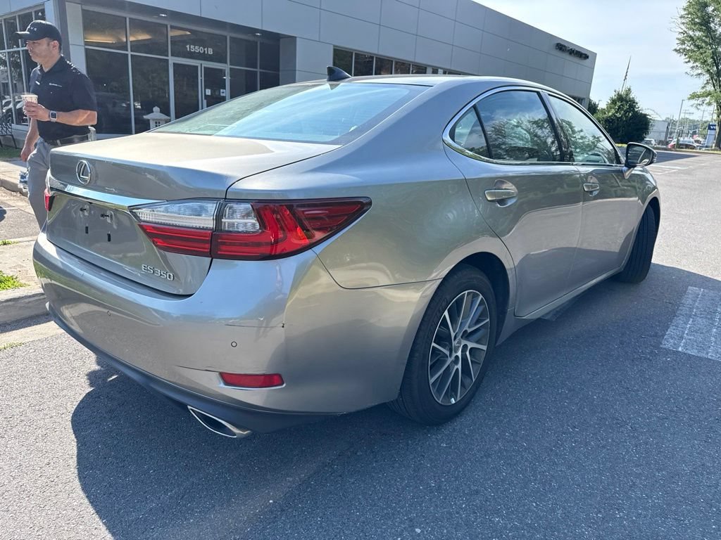 Used 2018 Lexus ES 350 w/ Luxury Package w/Wood Trim FWD image 7
