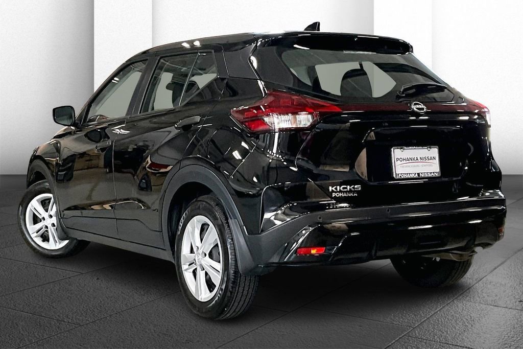 Certified 2025 Nissan Kicks Play S image 10