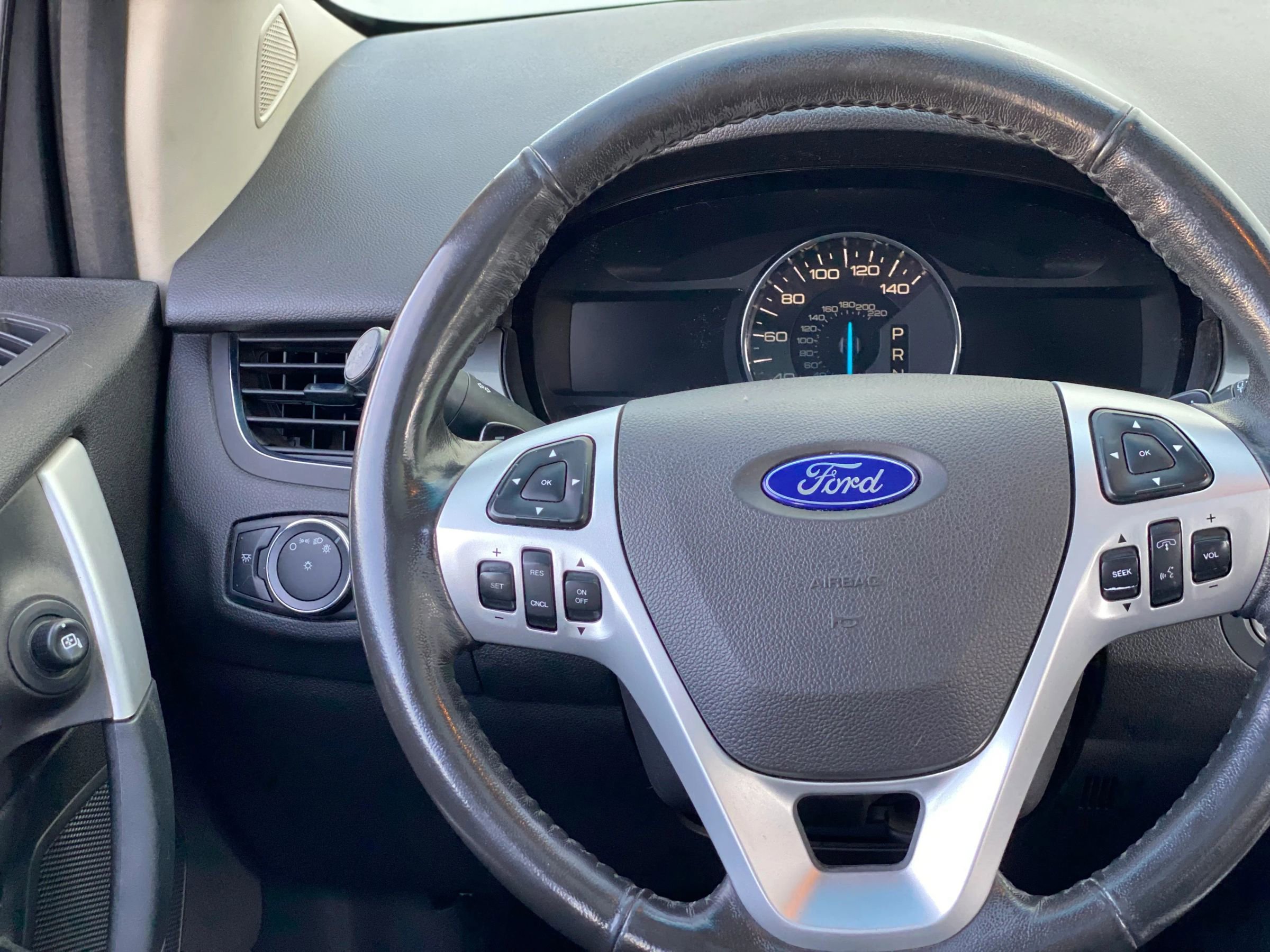 Used 2013 Ford Edge Sport w/ Vision Pkg image 24