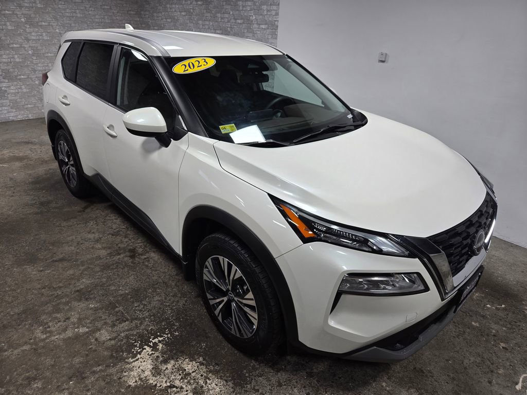 Used 2023 Nissan Rogue SV AWD/4WD image 56