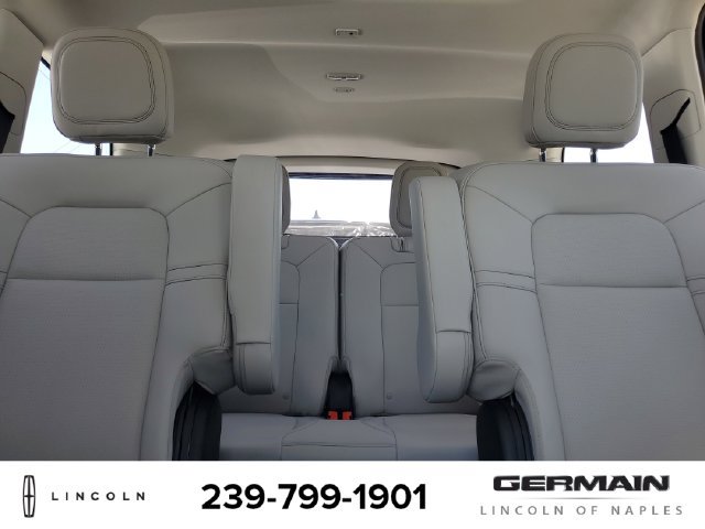 New 2025 Lincoln Aviator 2WD w/ Equipment Group 101A image 29