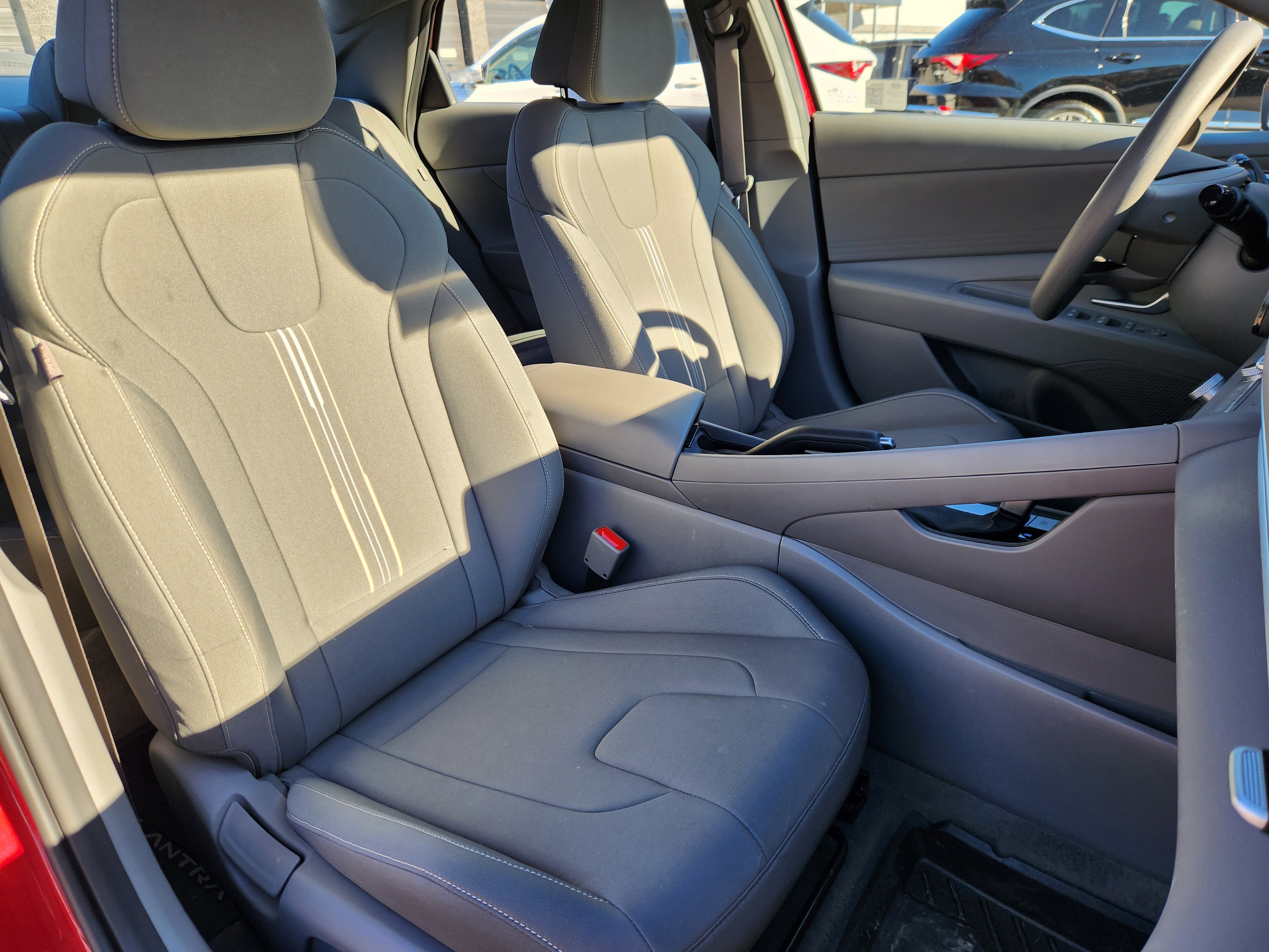 Certified 2024 Hyundai Elantra SEL image 15