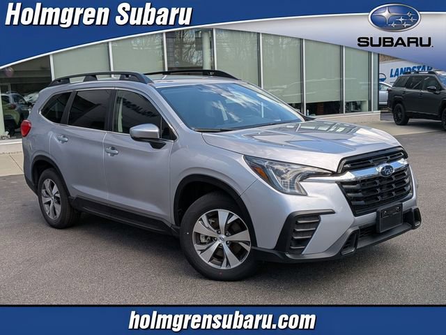 Used 2025 Subaru Ascent Premium image 1