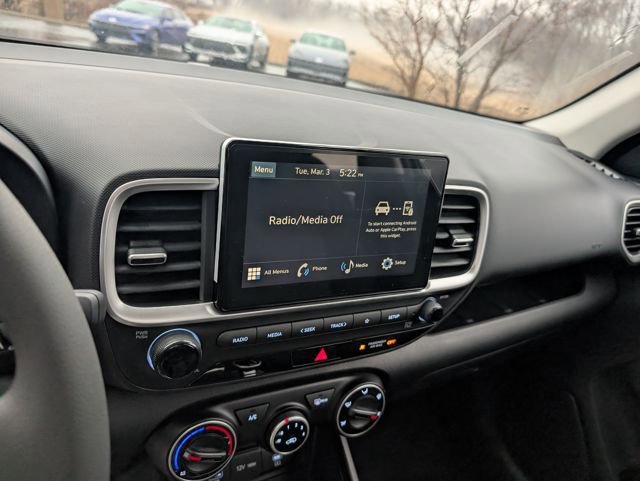 New 2026 Hyundai Venue SE image 21