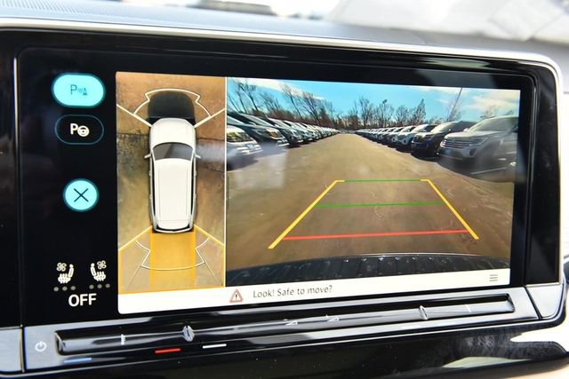 New 2026 Volkswagen Atlas SEL Premium R-Line image 12