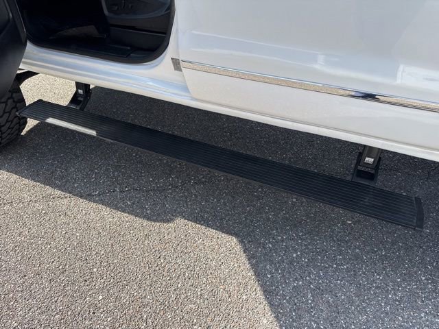 Used 2017 Chevrolet Silverado 1500 LTZ w/ Sport Package image 10