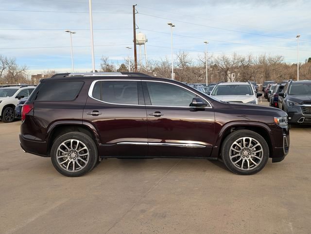 Used 2021 GMC Acadia Denali w/ Denali Technology Package image 2