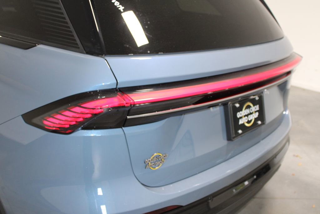 New 2026 Lincoln Nautilus Premier w/ Equipment Group 102A image 60