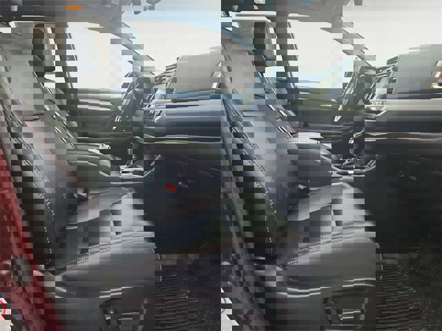 Used 2019 Toyota Highlander XLE image 15