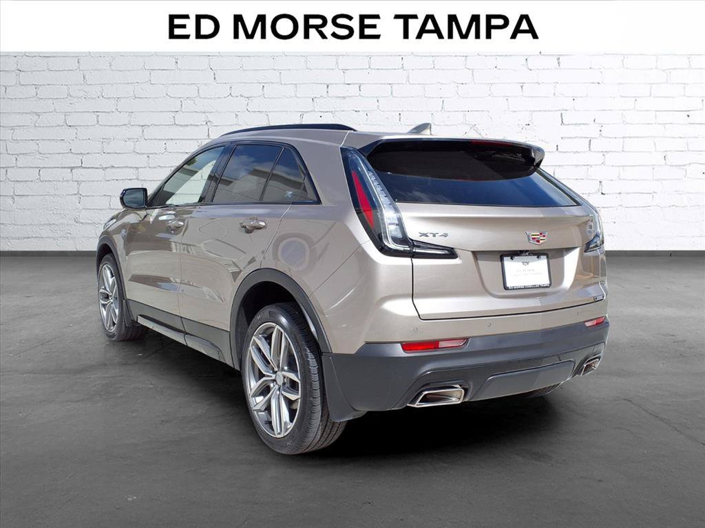 Used 2023 Cadillac XT4 Sport FWD image 3