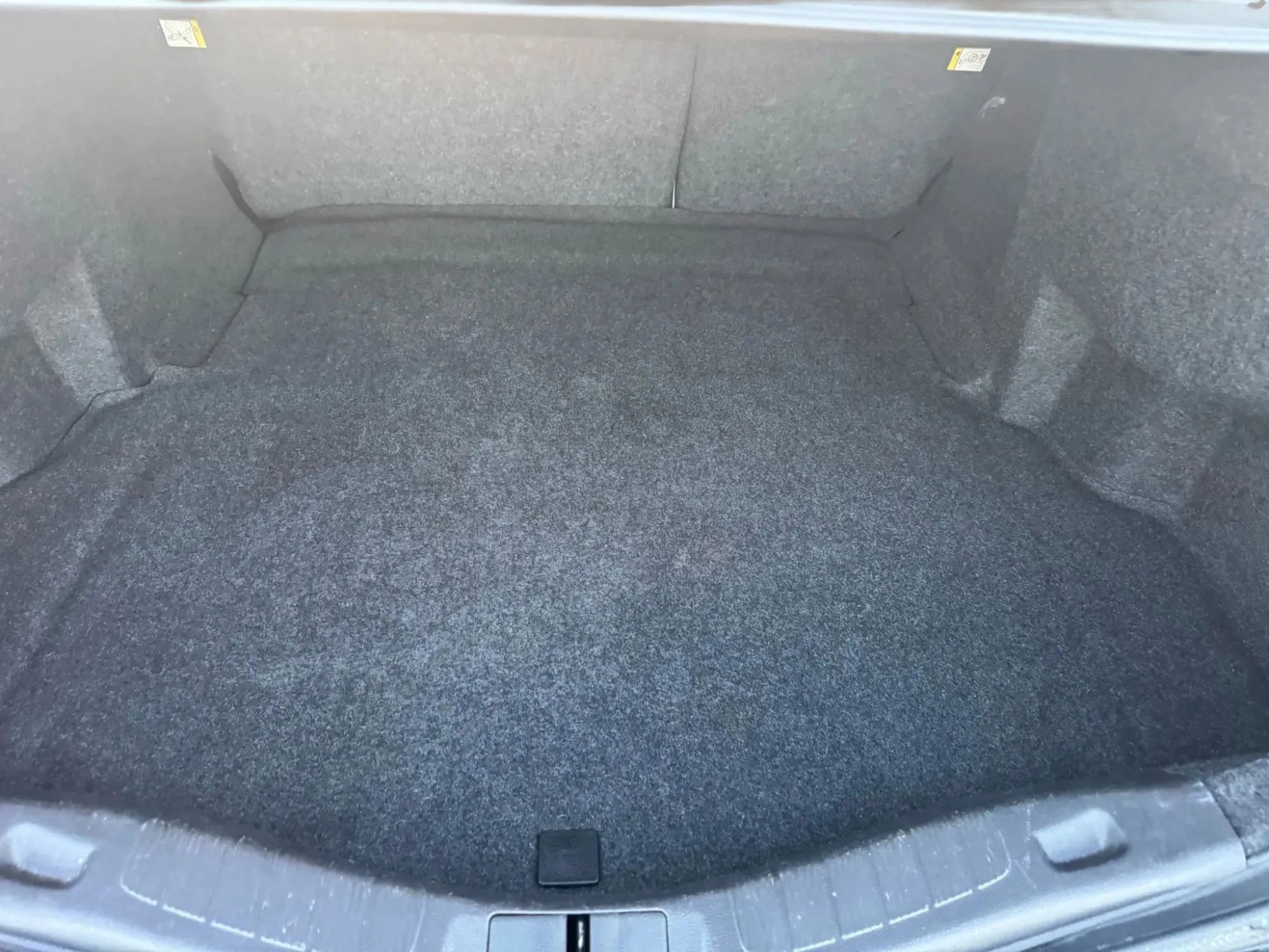 Used 2015 Ford Fusion SE w/ Equipment Group 202A image 21