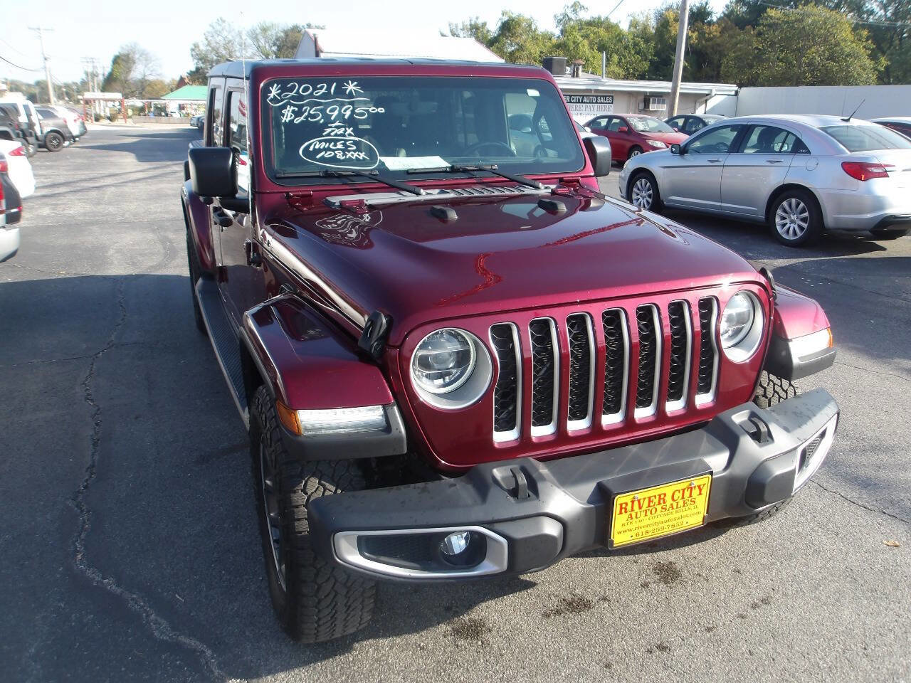 Used 2021 Jeep Gladiator Overland image 3