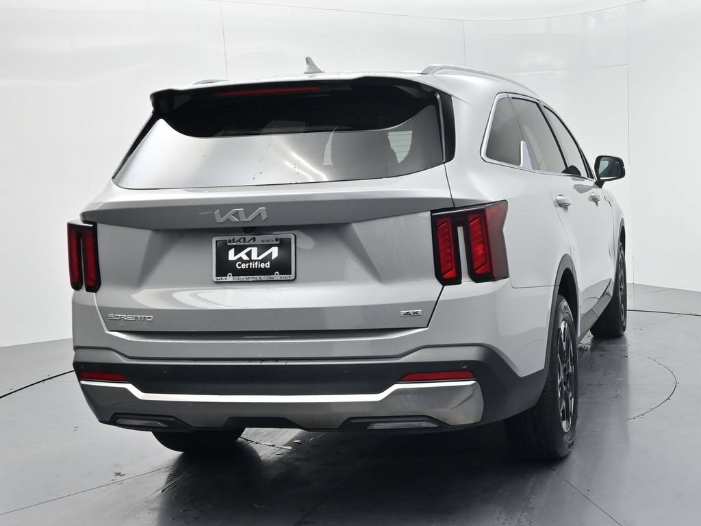 Used 2026 Kia Sorento S AWD/4WD image 7