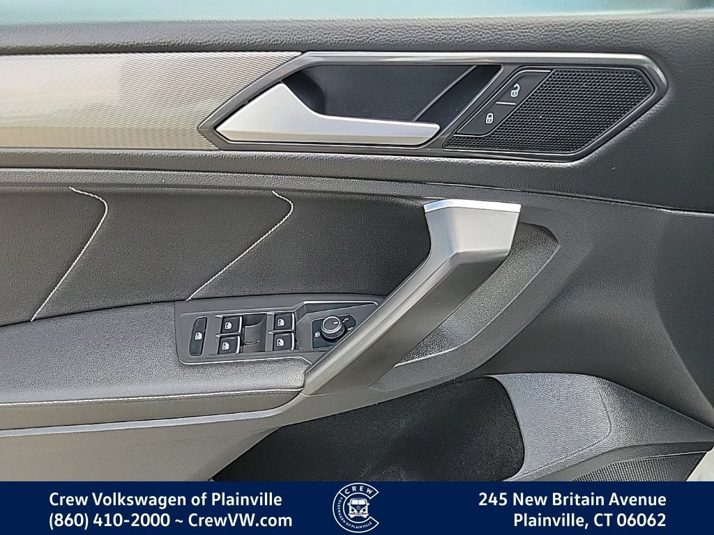Certified 2022 Volkswagen Tiguan SE AWD/4WD image 38