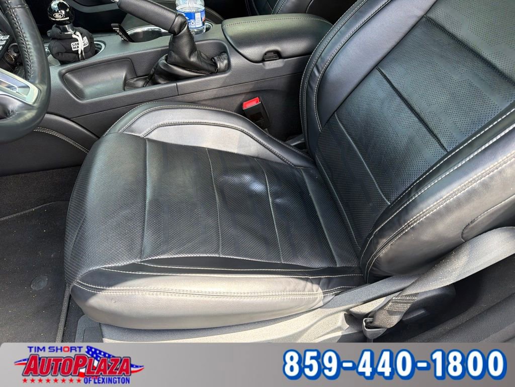 Used 2020 Ford Mustang GT Premium w/ GT Performance Package RWD image 13