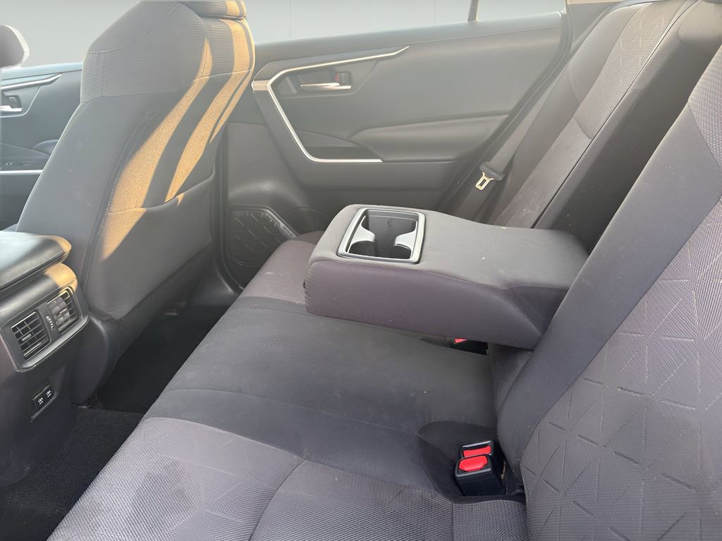 Used 2019 Toyota RAV4 XLE w/ Convenience Package AWD/4WD image 13