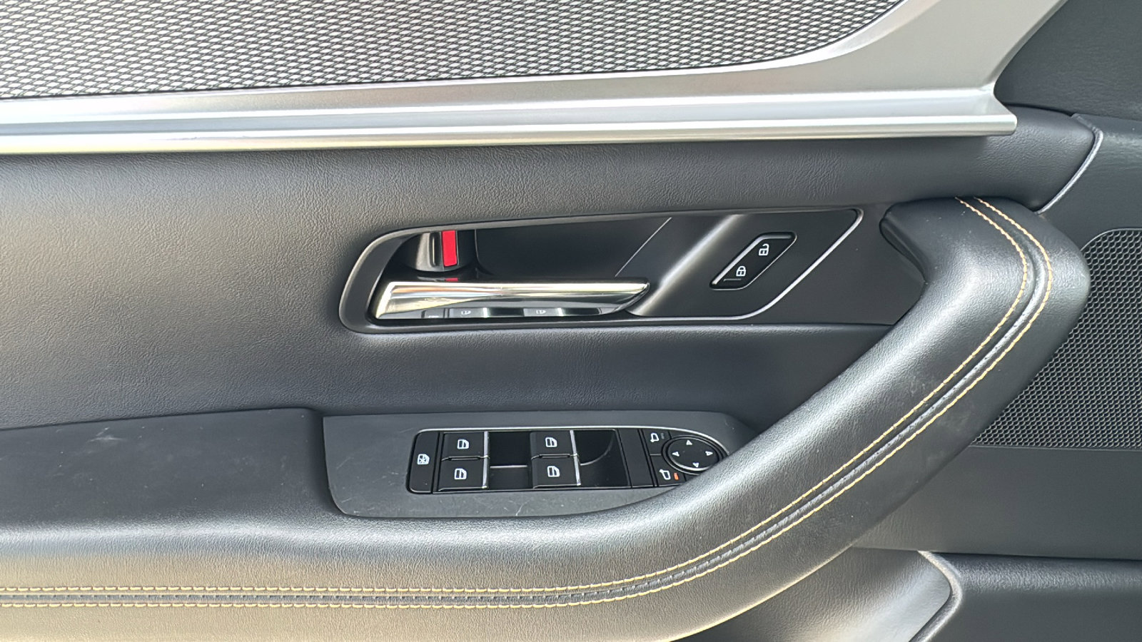 Used 2024 MAZDA CX-90 3.3 Turbo S image 13