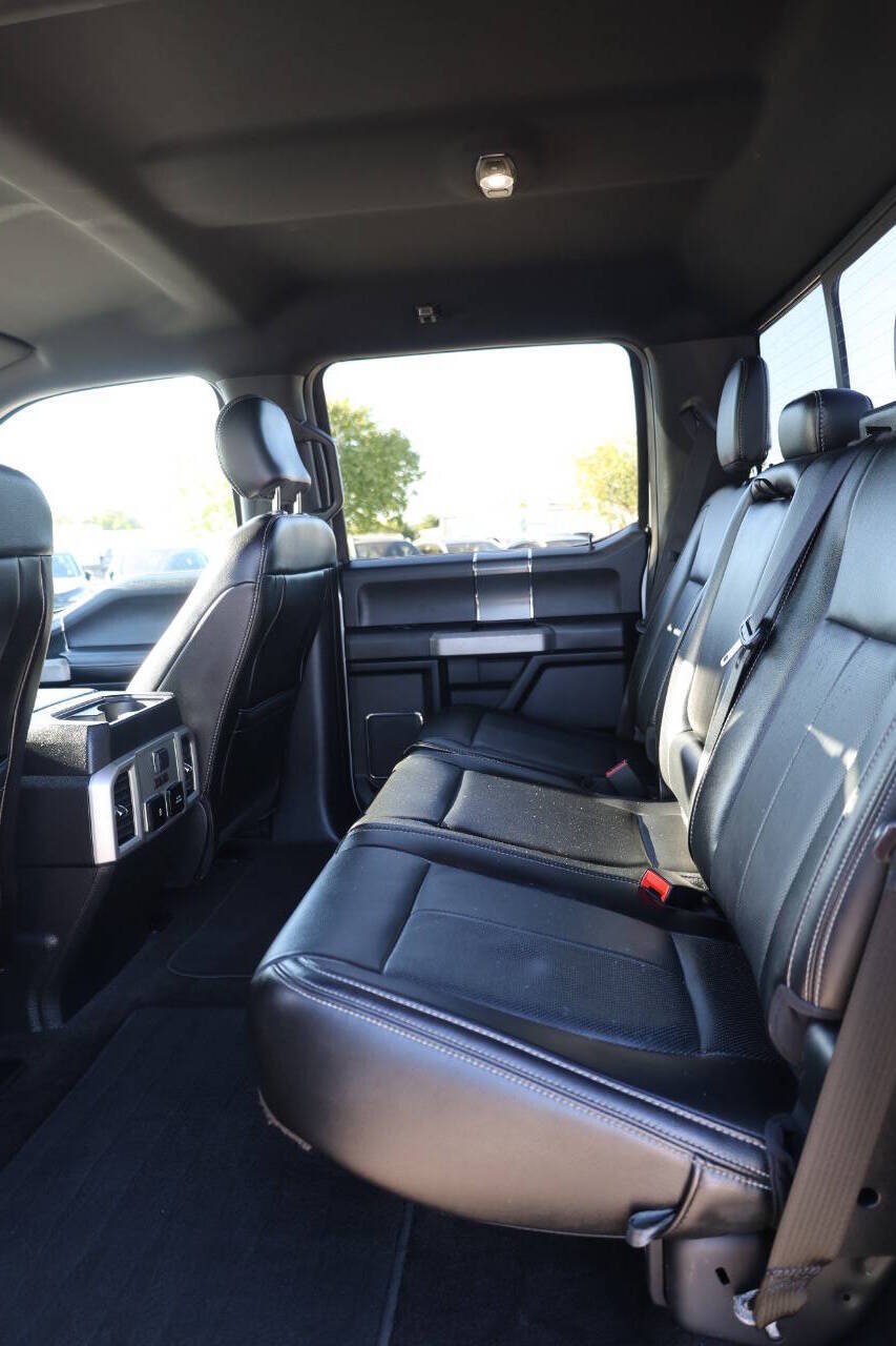 Used 2020 Ford F150 Lariat w/ Equipment Group 502A Luxury AWD/4WD image 17