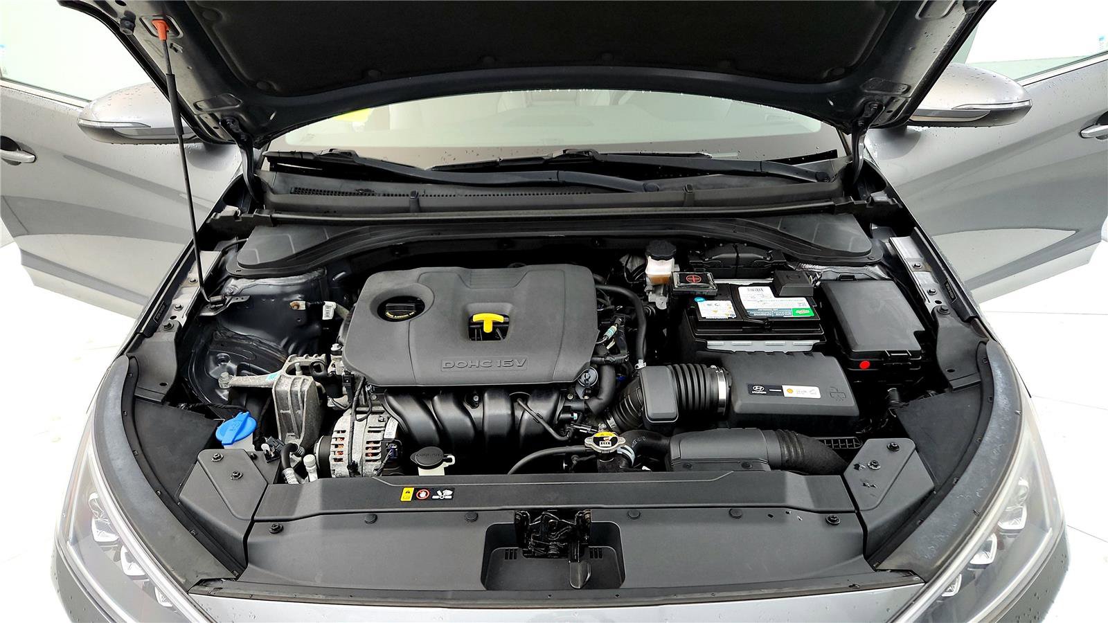 Used 2019 Hyundai Elantra Limited w/ Ultimate Package 02 image 15