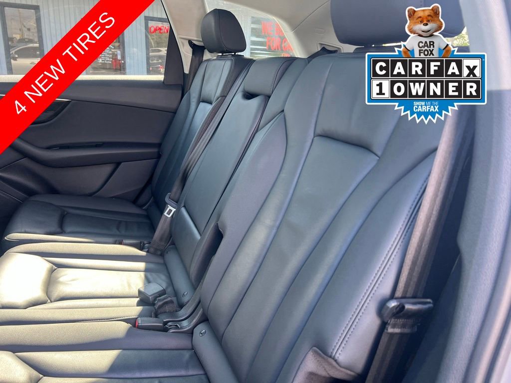 Used 2022 Audi Q7 2.0T Premium w/ Convenience Package AWD/4WD image 17