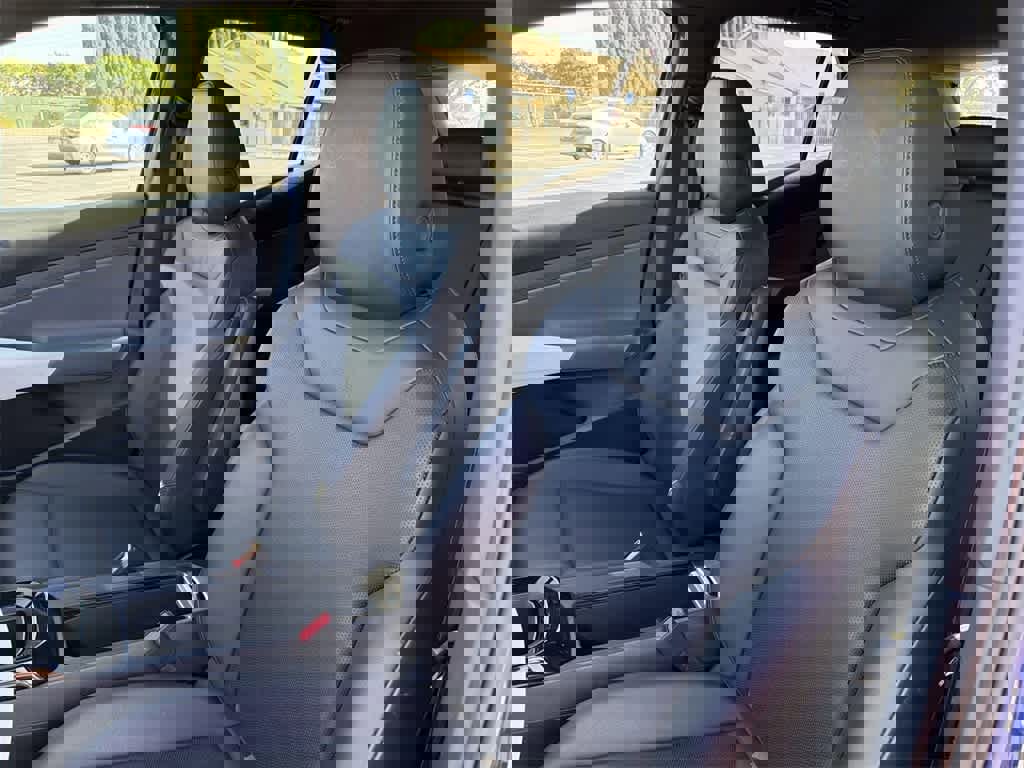 Used 2021 Volkswagen ID.4 1st Edition image 25