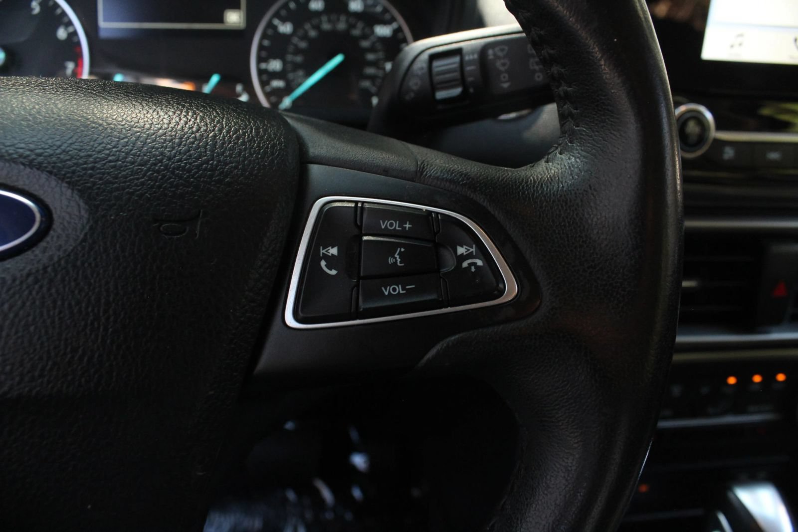 Used 2018 Ford EcoSport SE FWD image 29
