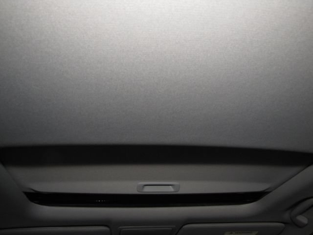 Used 2022 Honda CR-V Touring image 15