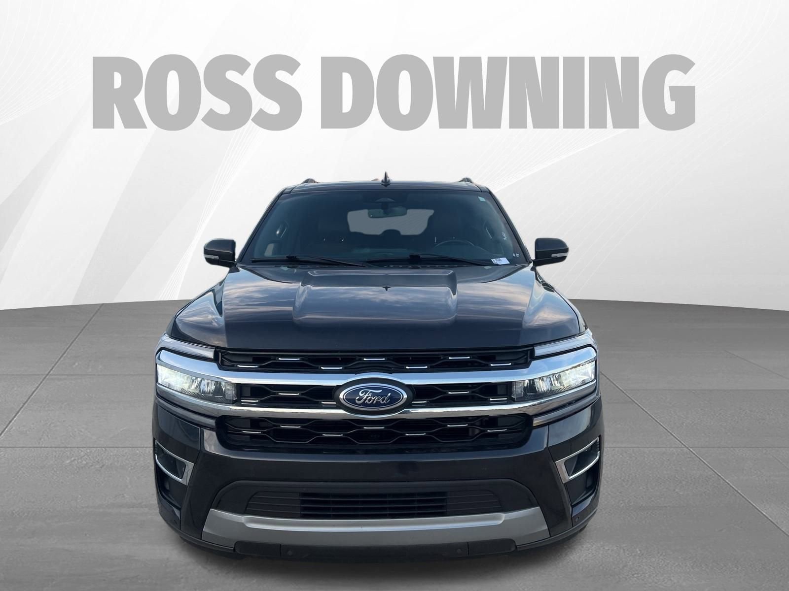 Used 2024 Ford Expedition Limited image 2