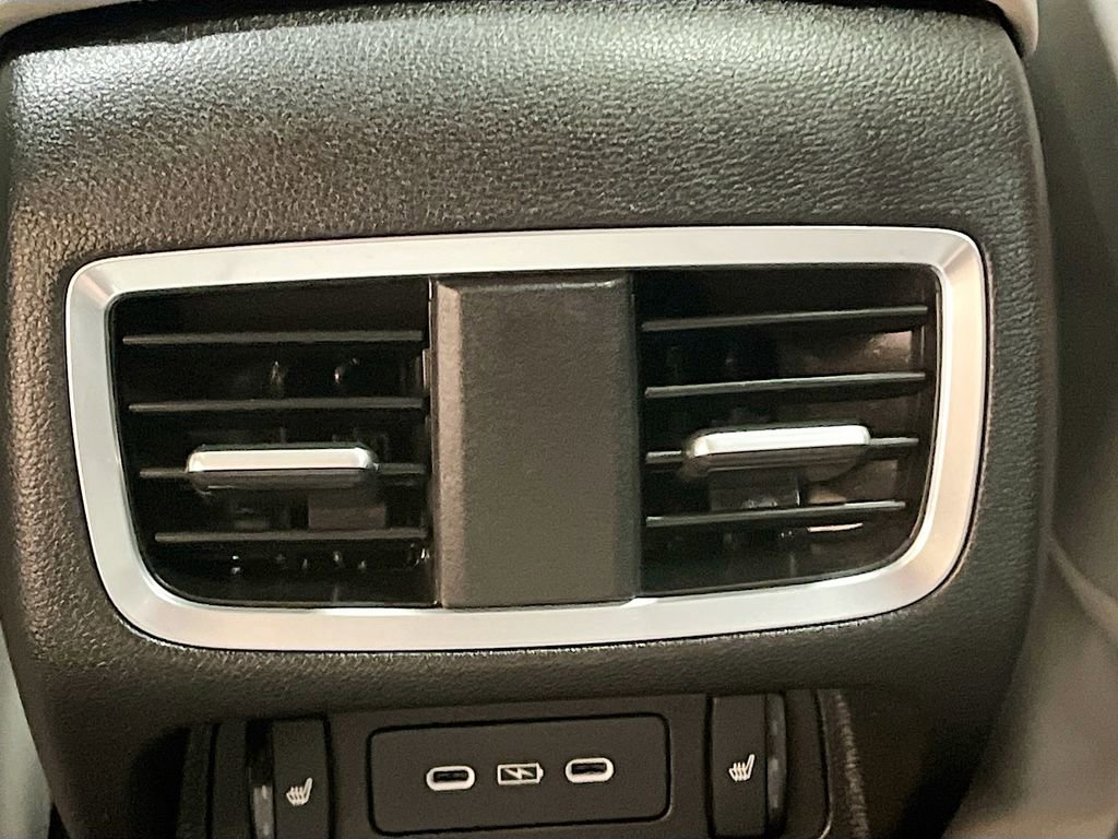 Used 2025 Acura RDX SH-AWD w/ Advance Package image 27