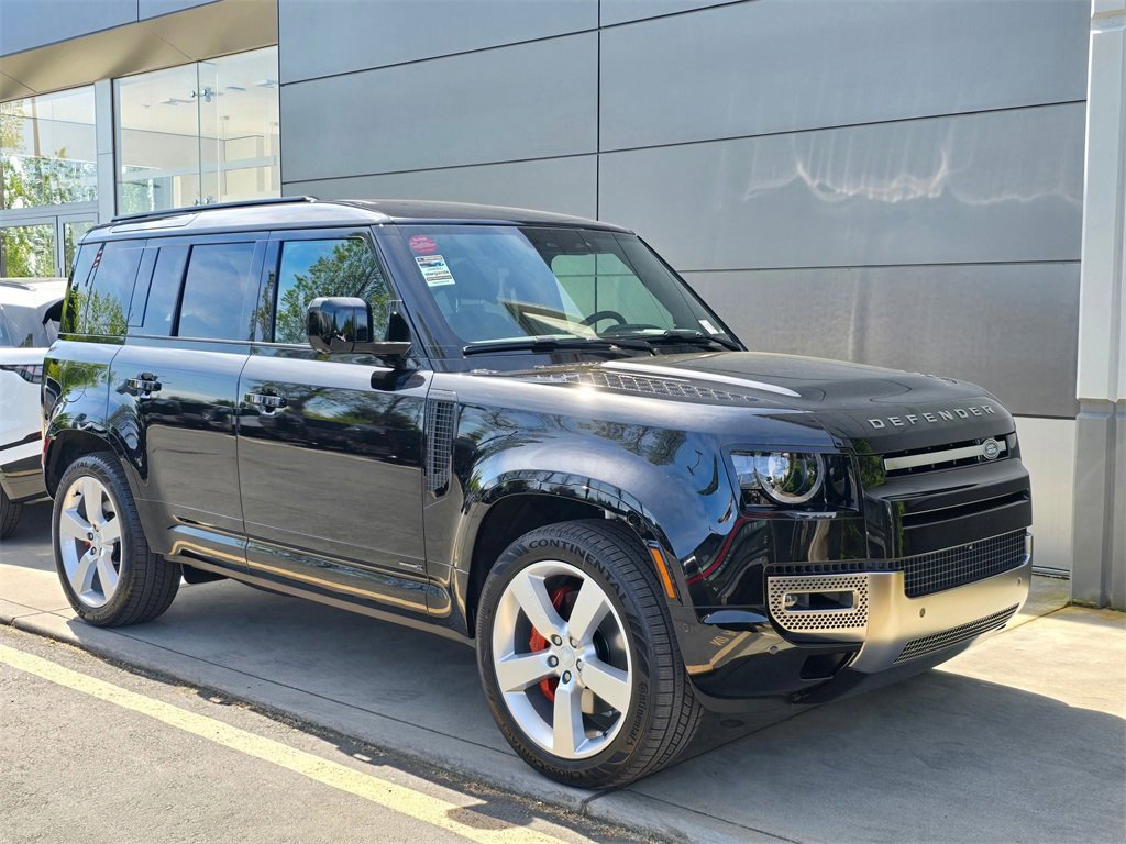 New 2025 Land Rover Defender 110 X image 8