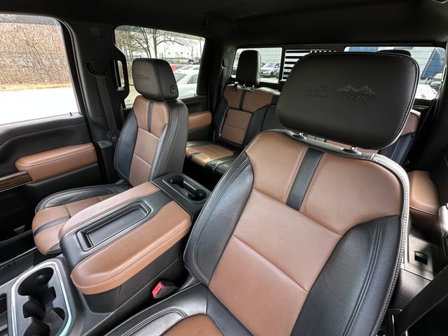 Used 2020 Chevrolet Silverado 2500 High Country image 13