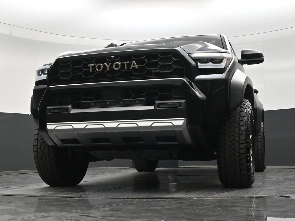 Used 2025 Toyota 4Runner Trailhunter AWD/4WD image 26