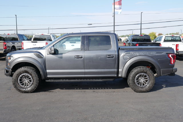 Used 2019 Ford F150 Raptor w/ Equipment Group 802A Luxury AWD/4WD image 9