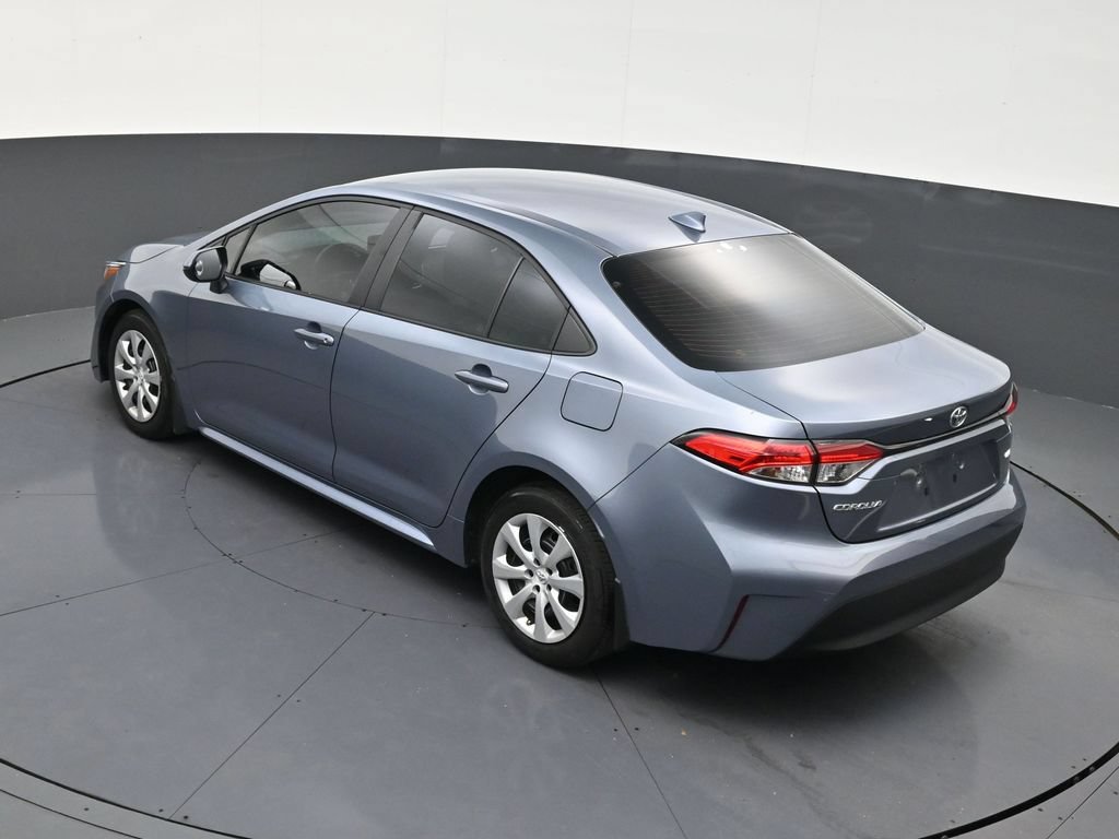 Used 2025 Toyota Corolla LE FWD image 13